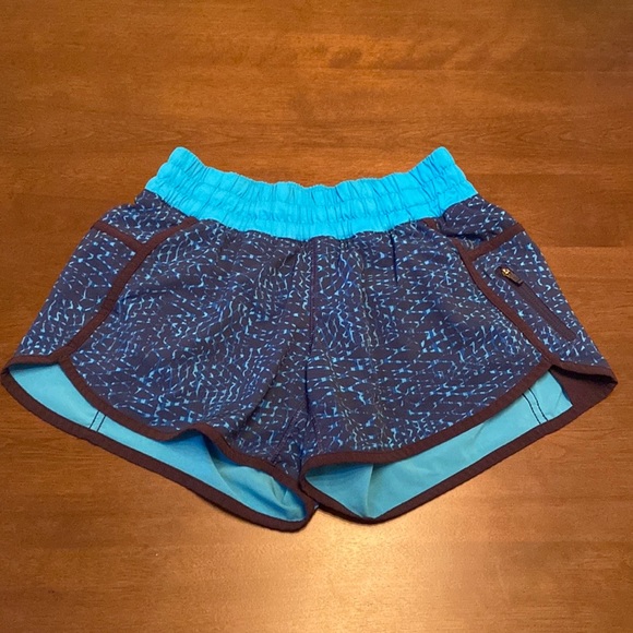 Lululemon🍋Tracker Short - Picture 4 of 9